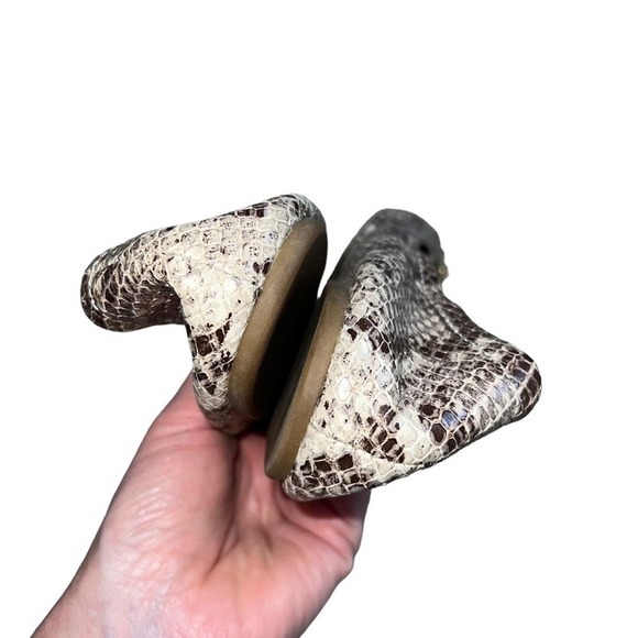 Coach Demi Gold Toe Cap Leather Snake Print Size 7.5 - Picture 9 of 14